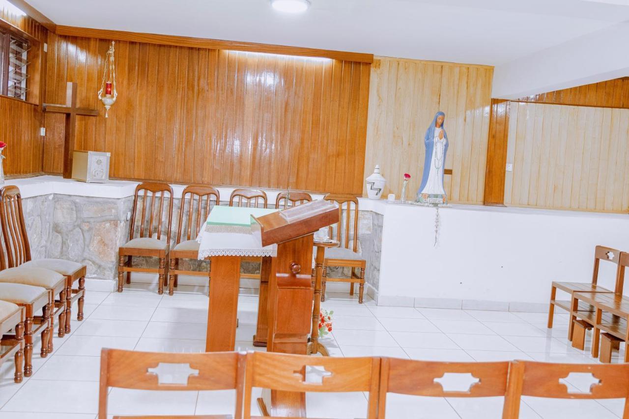 Centre Saint Vincent Pallotti Kigali Ngoại thất bức ảnh