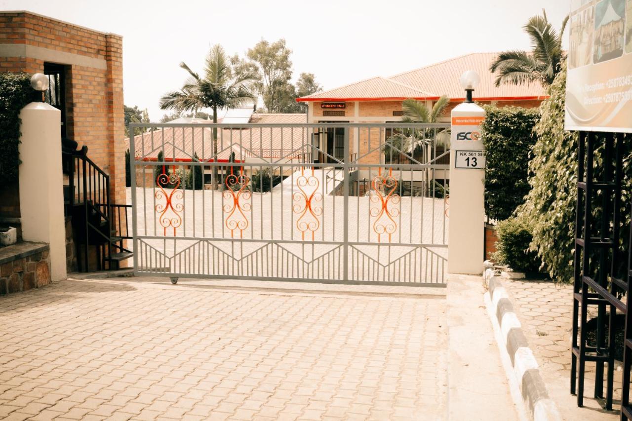 Centre Saint Vincent Pallotti Kigali Ngoại thất bức ảnh