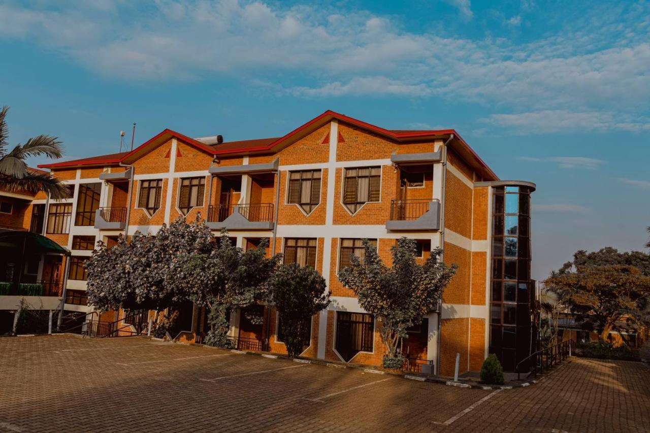 Centre Saint Vincent Pallotti Kigali Ngoại thất bức ảnh