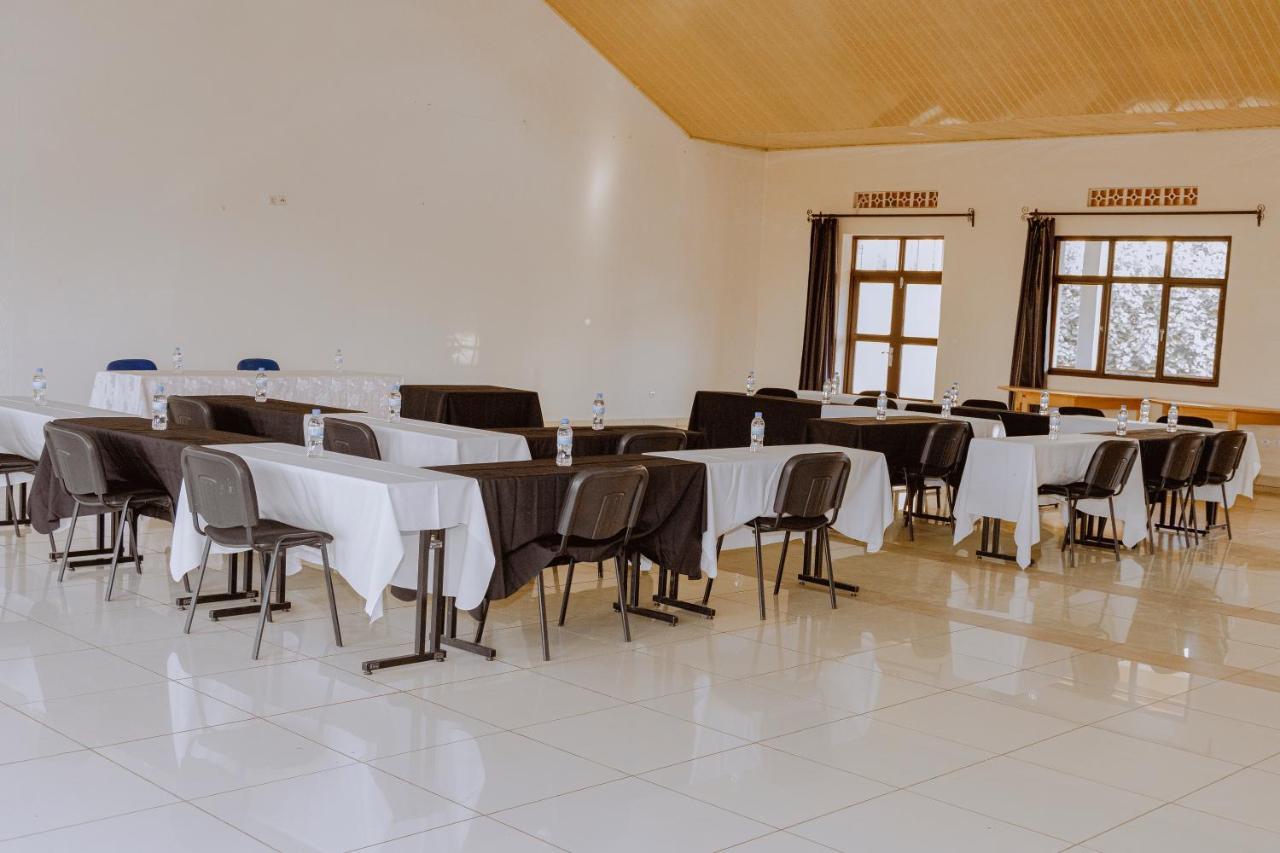 Centre Saint Vincent Pallotti Kigali Ngoại thất bức ảnh